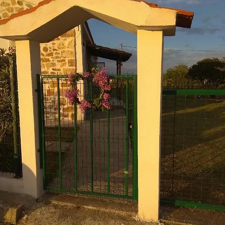The Stone House * Nipsa
