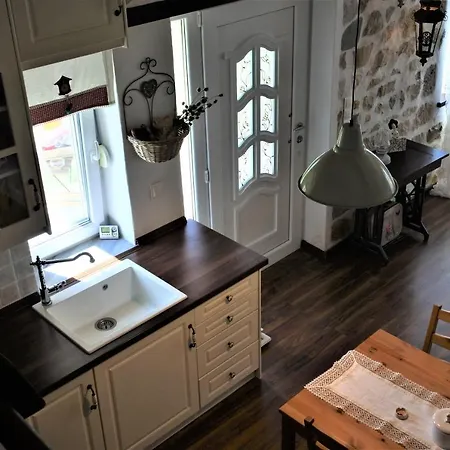 The Stone House Chalet Nipsa