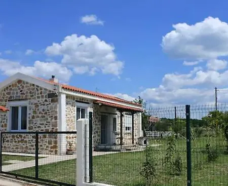 Chalet The Stone House *