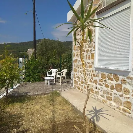 The Stone House Nipsa